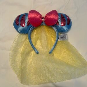 Snow White Minnie ears from Disney world